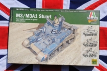 images/productimages/small/M3  M3A1 Stuart Italeri 15761 voor.jpg